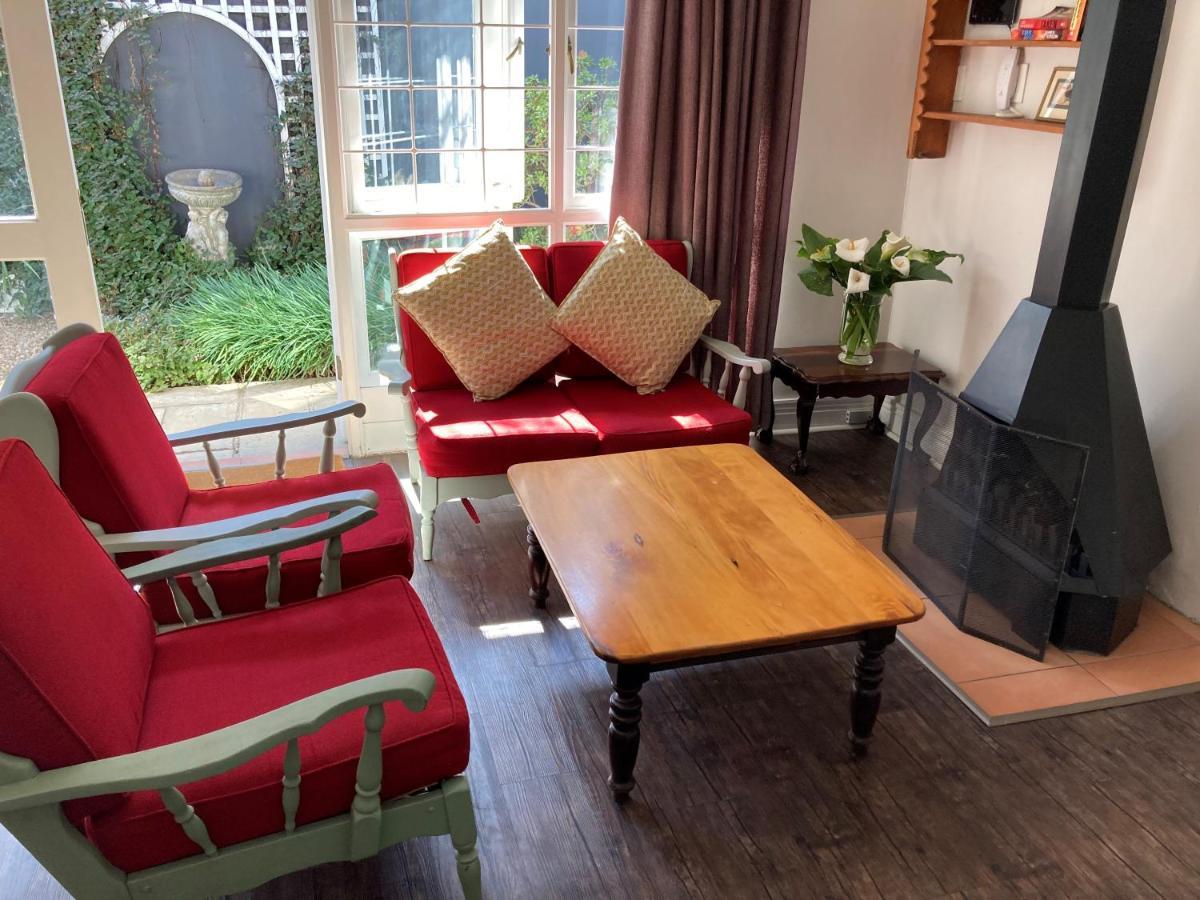 Home From Home, Waverley B&B, Johannesburg Esterno foto